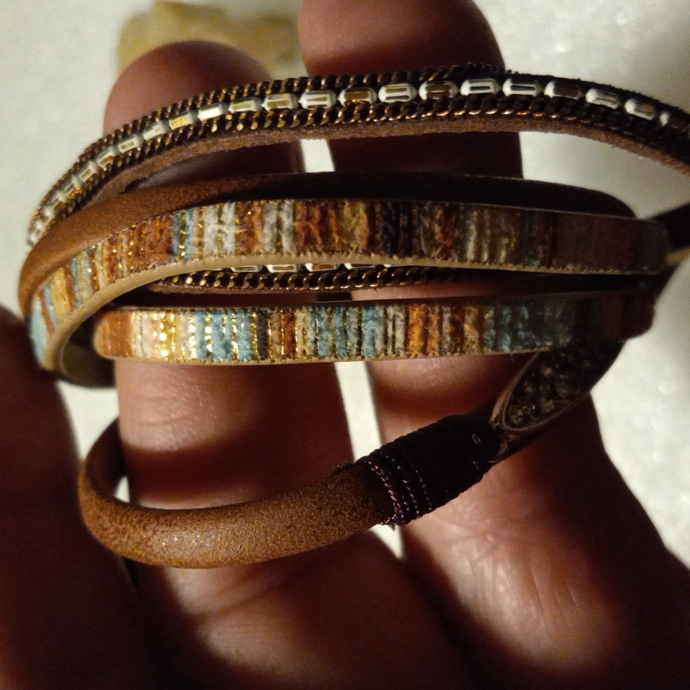 Iron Orchid Studio Brown Leather Bracelet - Picture 4 of 4